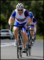 Keith Parker wins D grade, Ron Young second
