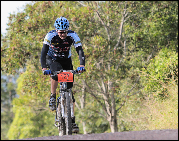 Ian Cuthbertson (Noosa) on Tablelands. Ian finished 1st in Open Male division
