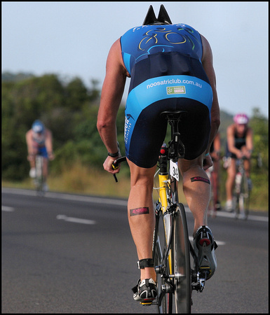 Peter Degnian, 24th in 90 - 99 kg Clydesdale class, Noosa Tri club